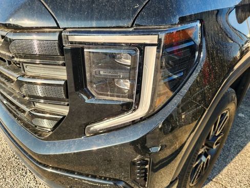 Used 2023 GMC Sierra 1500 Elevation RWD image 6
