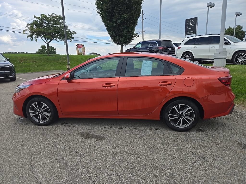 Certified 2023 Kia Forte LXS FWD image 7