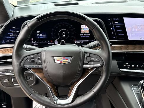 Used 2024 Cadillac Escalade ESV Sport Platinum w/ LPO, ONYX Package AWD/4WD image 32