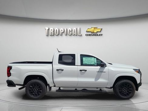 New 2026 Chevrolet Colorado W/T w/ WT Custom Package RWD image 6