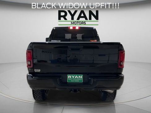 New 2026 RAM 2500 Big Horn AWD/4WD image 8