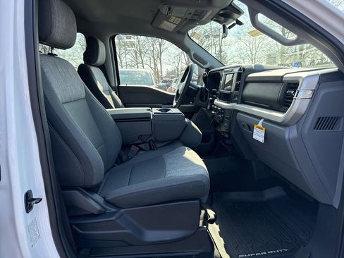 New 2026 Ford F350 XLT w/ FX4 Off-Road Package image 14