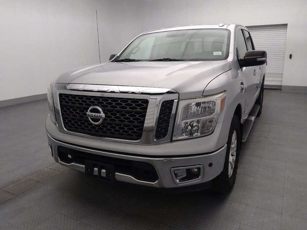 Used 2017 Nissan Titan SV RWD image 15