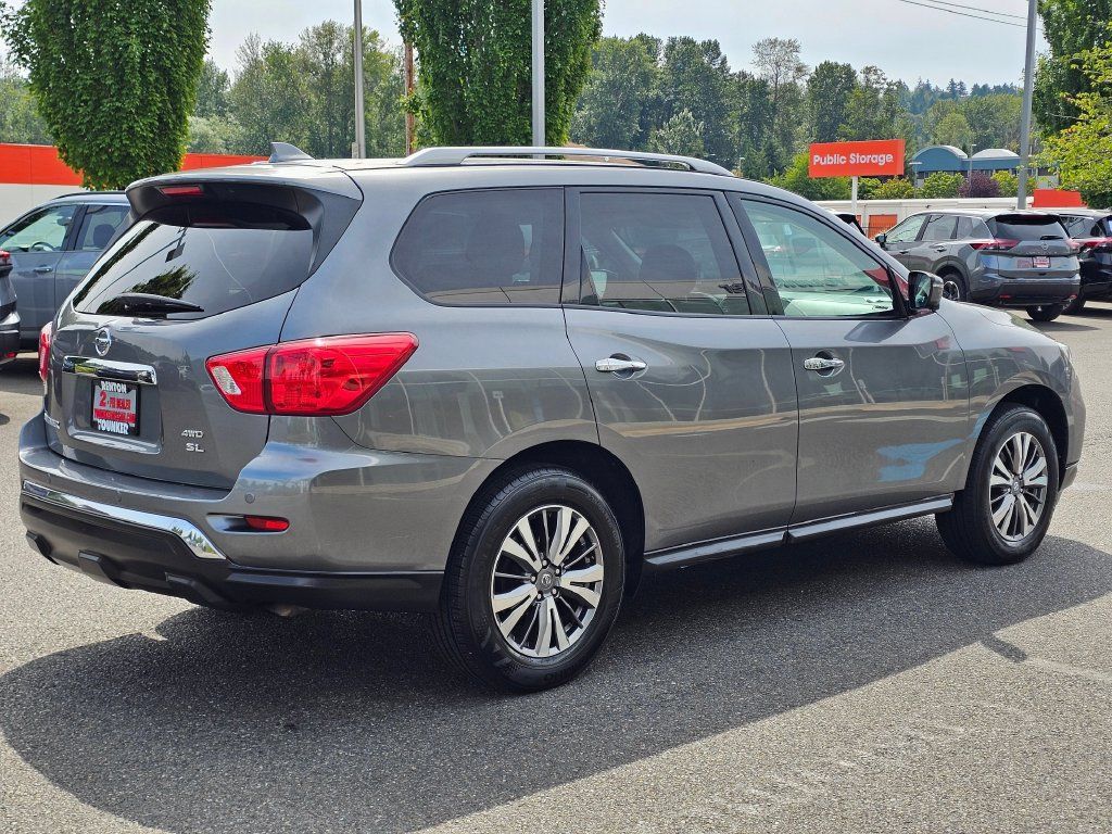 Used 2020 Nissan Pathfinder SL AWD/4WD image 5