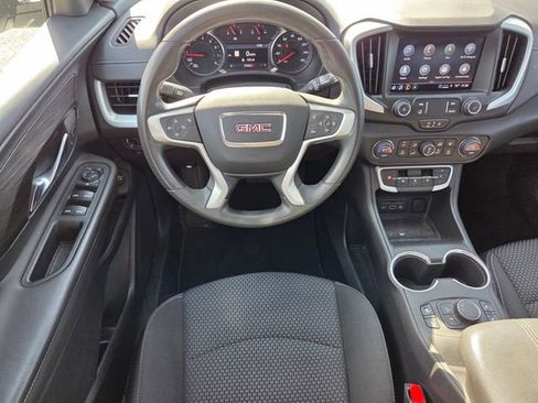 Used 2022 GMC Terrain SLE w/ Driver Convenience Package FWD image 12