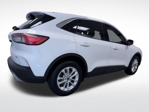 Used 2020 Ford Escape SE FWD image 8