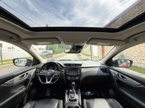 Used 2020 Nissan Rogue Sport SL w/ Premium Package AWD/4WD image 31