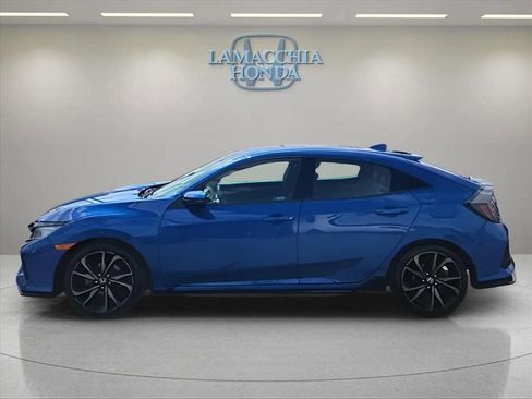 Used 2018 Honda Civic Sport Touring image 2