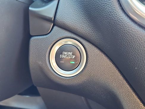 Certified 2024 Chevrolet Equinox LT AWD/4WD image 23