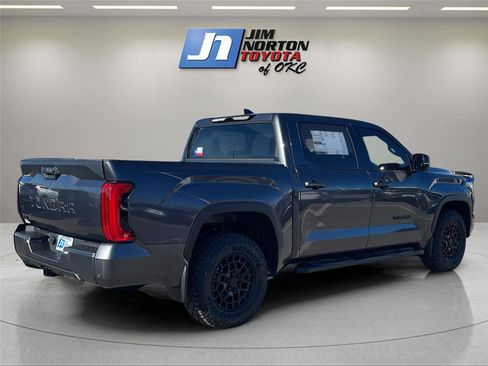New 2026 Toyota Tundra SR5 image 5