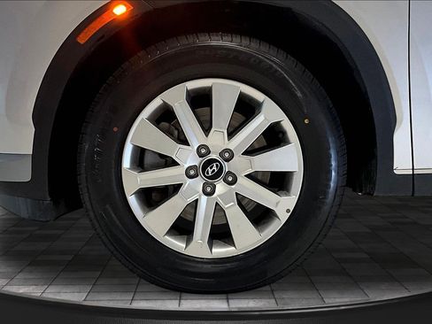 Used 2025 Hyundai Palisade SEL FWD image 34