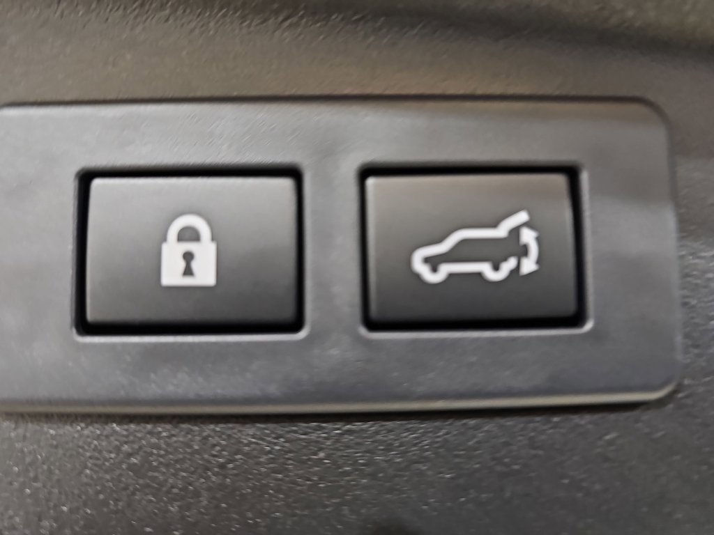 New 2026 Subaru Outback Limited w/ Premium/Limited Package 2 AWD/4WD image 13