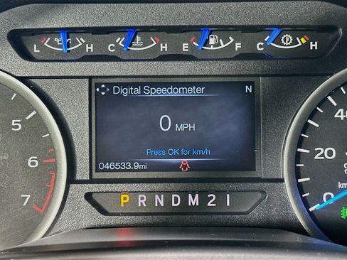 Used 2015 Ford F150 XLT w/ Equipment Group 302A Luxury RWD image 12