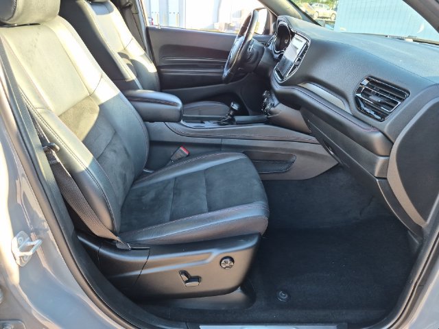 Used 2022 Dodge Durango R/T w/ Blacktop Package AWD/4WD image 43