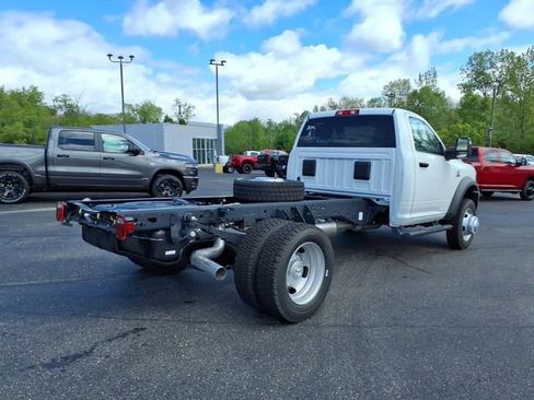 New 2026 RAM 5500 Tradesman w/ Chrome Appearance Group AWD/4WD image 7