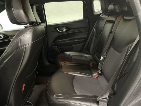 Used 2024 Jeep Compass Trailhawk image 16