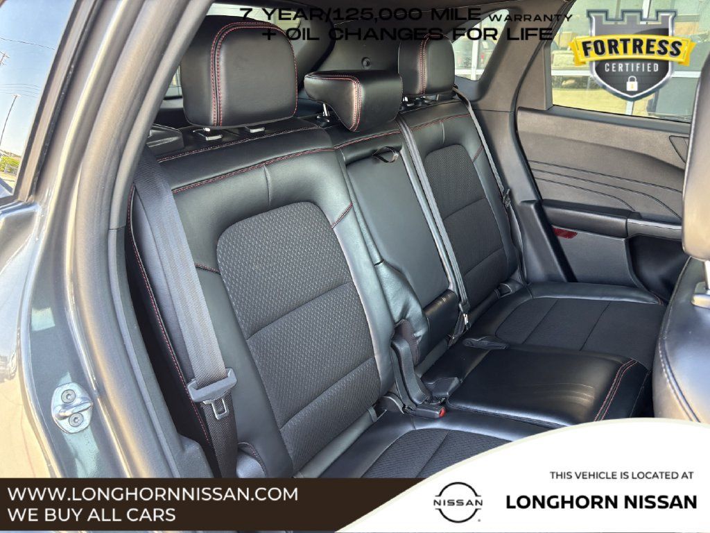 Used 2025 Ford Escape ST-Line Select AWD/4WD image 20