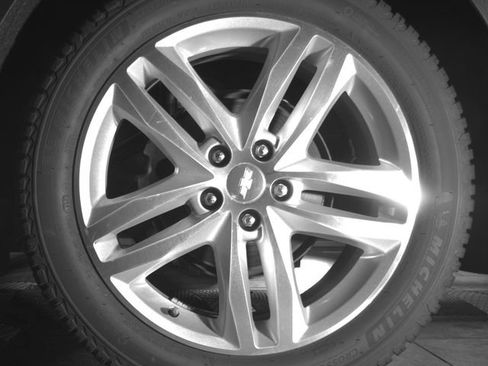 Used 2024 GMC Terrain SLE AWD/4WD image 11