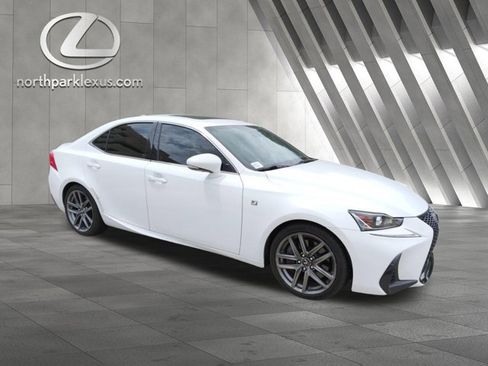 Used 2017 Lexus IS 200t F Sport w/ F Sport Package RWD image 5