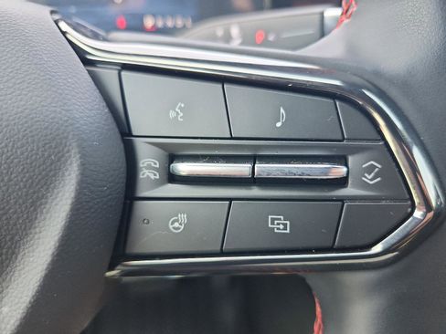 Certified 2025 Chevrolet Equinox RS w/ Safety and Technology Package AWD/4WD image 25