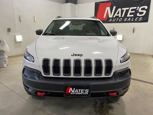 Used 2014 Jeep Cherokee Trailhawk w/ Comfort/Convenience Group image 4