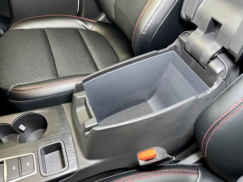 Used 2025 Ford Escape ST-Line w/ Tech Pack #1 image 31