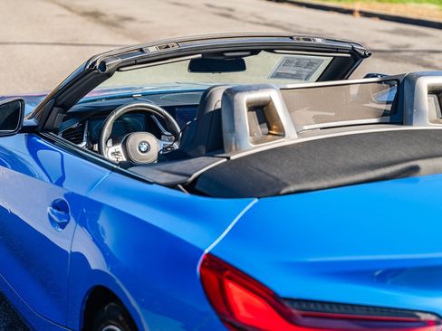 Used 2020 BMW Z4 M40i image 14