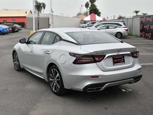 Used 2023 Nissan Maxima SV w/ Floor Mat Group image 6