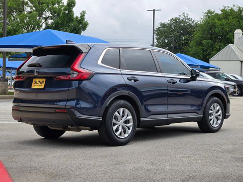 Used 2023 Honda CR-V LX image 5
