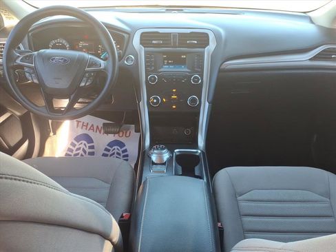 Used 2019 Ford Fusion S image 18