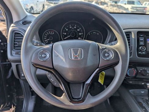 Used 2019 Honda HR-V LX image 26