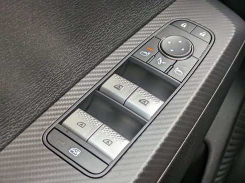 New 2026 Mitsubishi Outlander SE FWD image 21