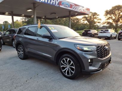 Certified 2025 Ford Explorer ST-Line