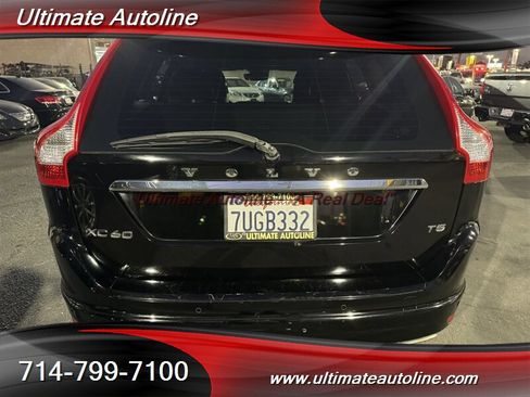 Used 2016 Volvo XC60 T5 w/ Proximity Package image 11