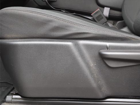 Used 2023 Chevrolet Silverado 2500 Custom w/ Custom Value Package image 14