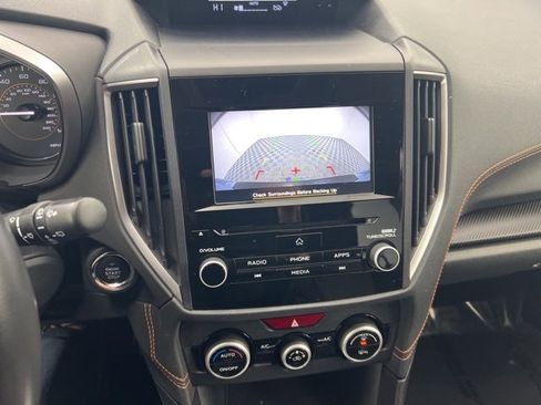 Used 2023 Subaru Crosstrek 2.0i Premium image 18