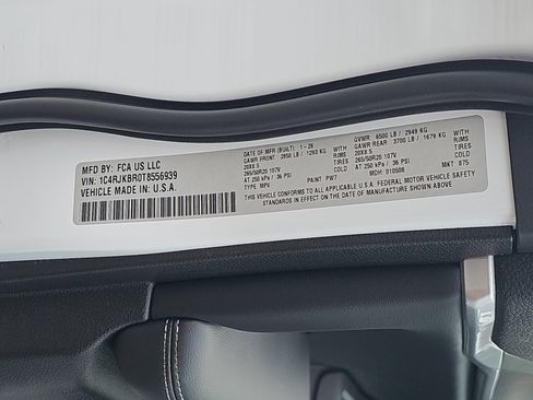 New 2026 Jeep Grand Cherokee L Limited image 37