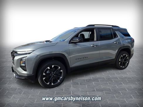 New 2026 Chevrolet Equinox RS AWD/4WD image 3