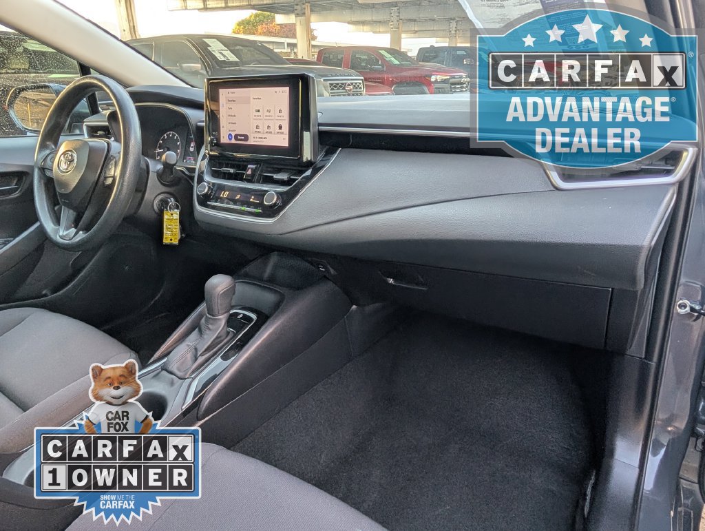 Used 2025 Toyota Corolla LE FWD image 22
