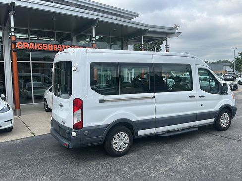 Used 2016 Ford Transit 350 XLT RWD image 3