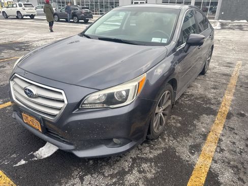 Used 2017 Subaru Legacy 2.5i Limited image 1