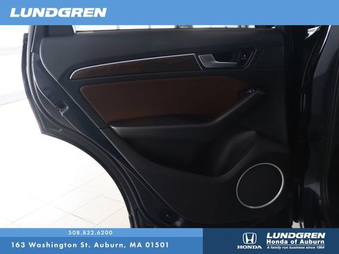 Used 2016 Audi Q5 2.0T Premium Plus w/ Technology Package AWD/4WD image 14
