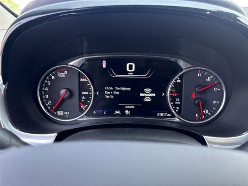 Used 2022 Chevrolet Traverse Premier w/ Redline Edition FWD image 11
