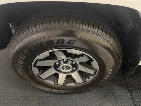 Certified 2023 Toyota 4Runner TRD Off-Road image 8