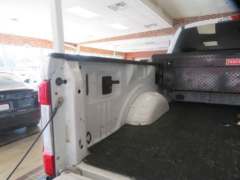 Used 2019 Ford F250 XLT w/ FX4 Off-Road Package AWD/4WD image 68