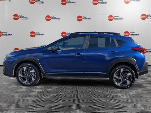 Certified 2025 Subaru Crosstrek 2.5i Limited w/ Crosstrek Mirror Package image 8