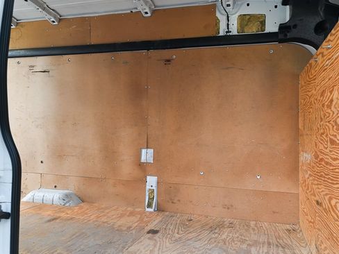 Used 2018 Ford Transit 250 148 High Roof RWD image 13