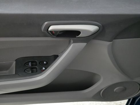 Used 2010 Honda Civic LX image 19