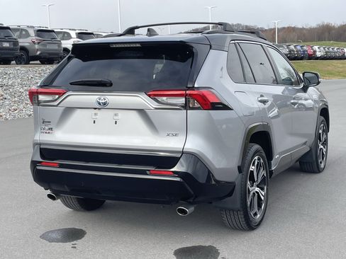 Used 2022 Toyota RAV4 XSE image 3
