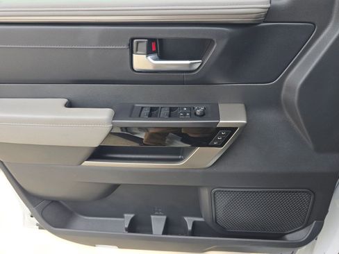 Used 2024 Toyota Sequoia Limited image 11